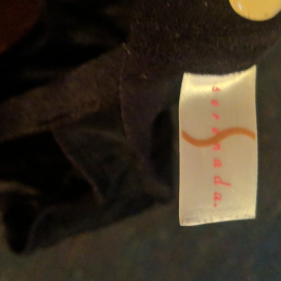 Bra 42dd black lace underwire. No padding.serenada brand.NWOT - Picture 2 of 10